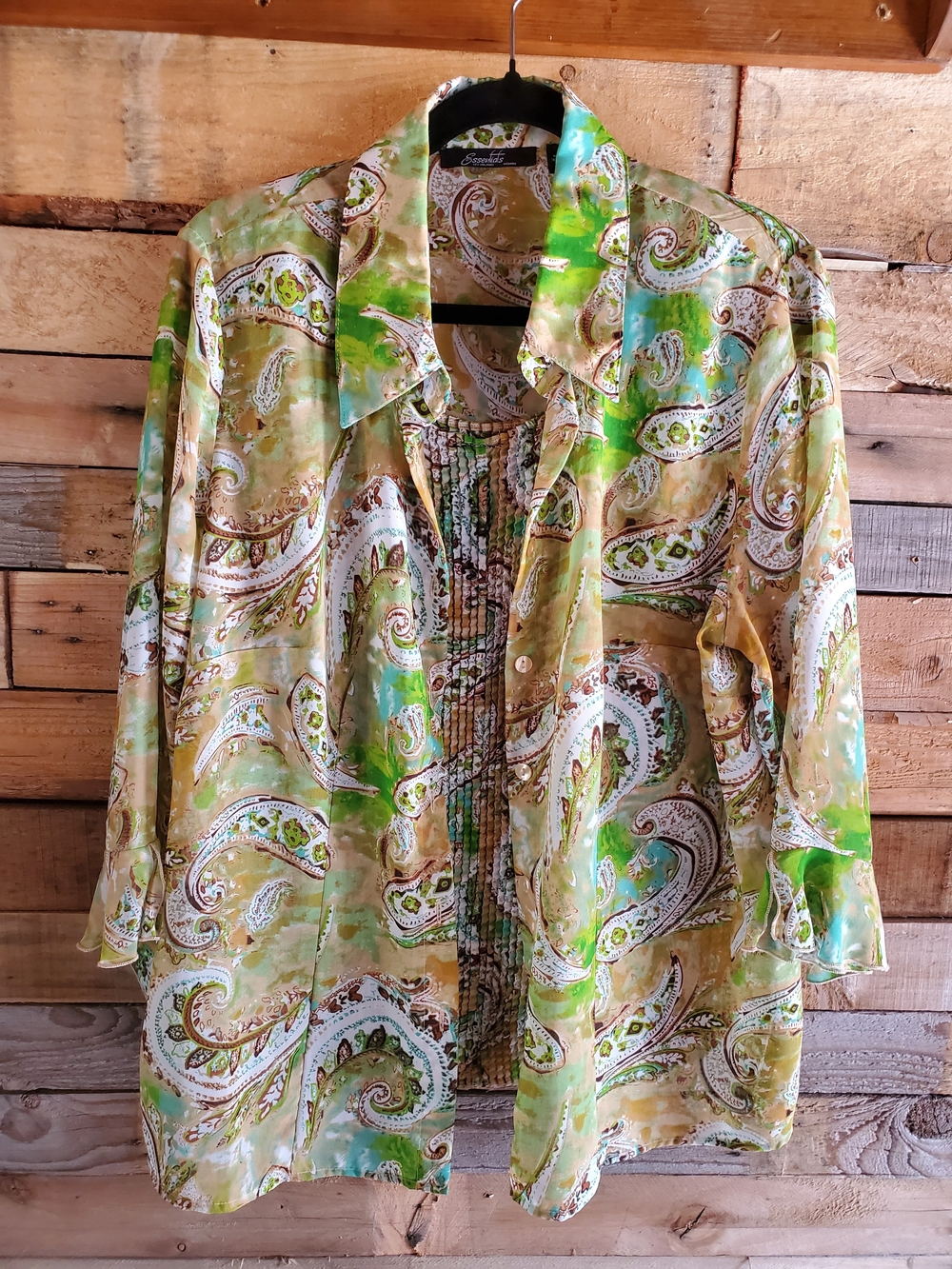 Essentials by Milano Paisley Button-Front Blouse in Green and Cream